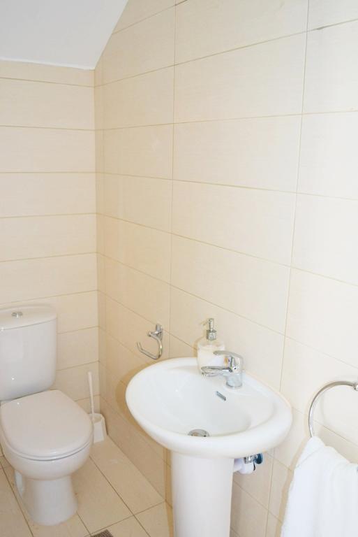 T&E Villa Larnaca Esterno foto